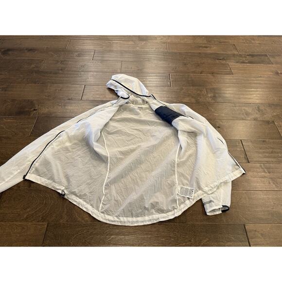 Nike Womens 3M Impossibly Light Running Full Zip Hooded Jacket Size M 618991-101 - Picture 5 of 10